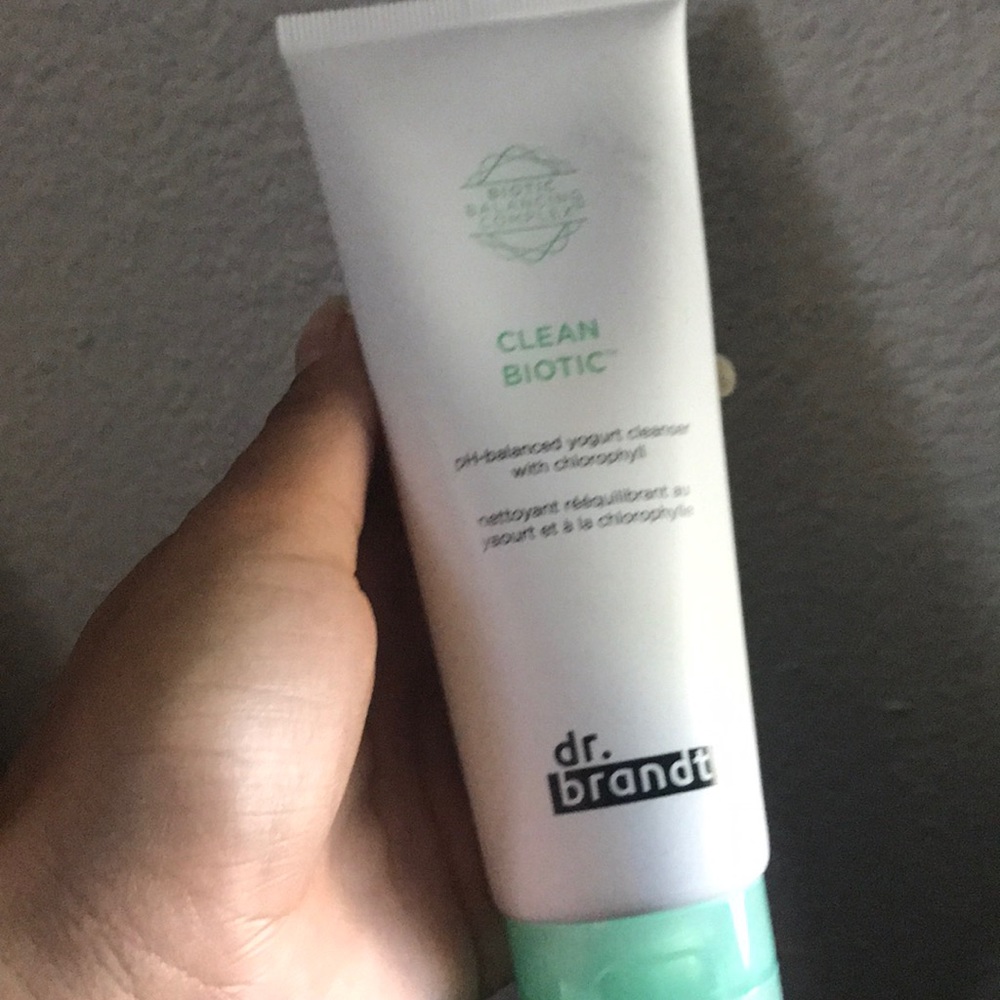 Dr Brandt yogurt cleanser